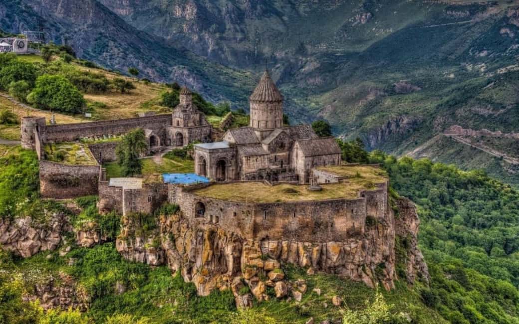 3 Day UNESCO Heritage Private Tour in Armenia from Yerevan - Day Two: Garni, Basalt Columns, and Lake Sevan