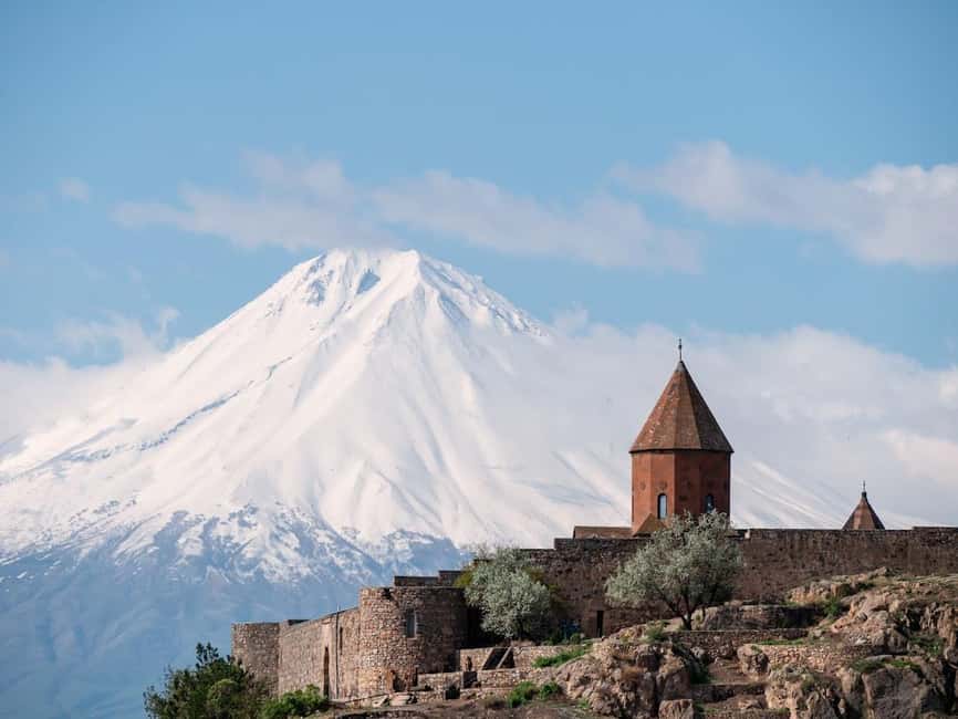 6 Armenian Destination Instagramable Tour from Yerevan - Why this route works so well from Yerevan