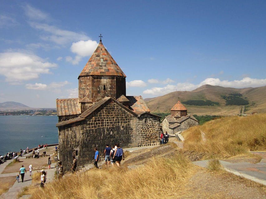 Armenia. Akhpat, Dilijan, Sevan, cascad Yerevan from Tbilisi - Guides, driving, and how the day feels