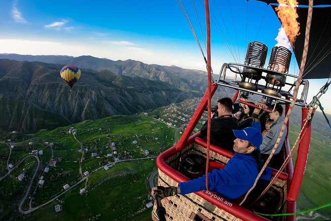 Balloon ride Skyball - GoPro photos and videos included