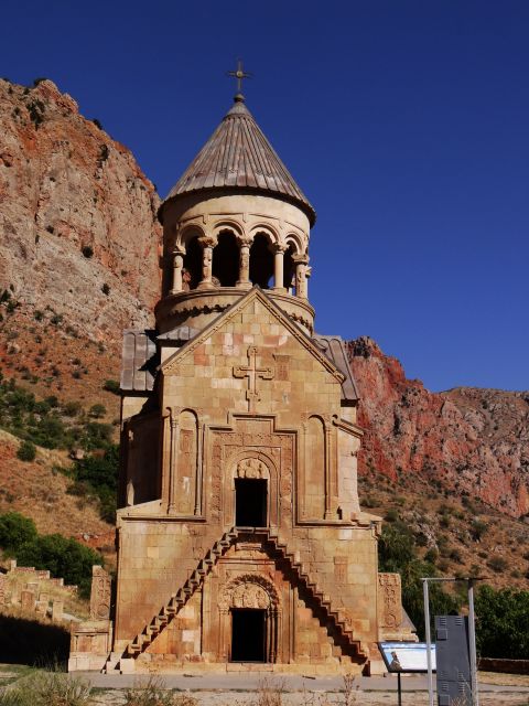 Day trip to Khor Virap, Areni Winery and Noravank Monastery - Booking details worth knowing