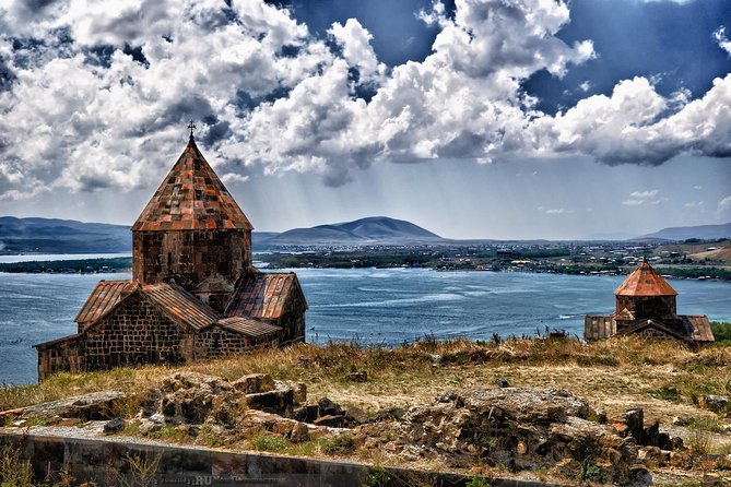 Dilijan (Haghartsin Monastery),Lake Sevan,Tsakhkadzor(ski resort) - What the private format really gives you