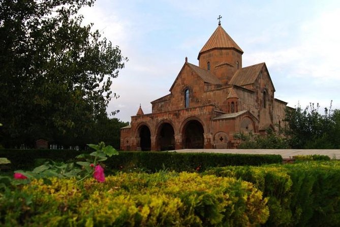 Echmiadzin, Zvartnots, Khor Virap - Why this six to seven hour trip works