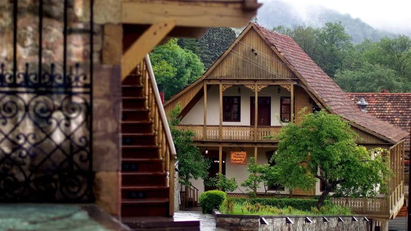 From Tbilisi: Dilijan & Sevan Lake Full-Day Tour to Armenia - Crossing at Bagratashen: allow patience at the border