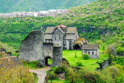 From Tbilisi to Armenia: Akhtala, Haghpat & Sanahin Day-Trip