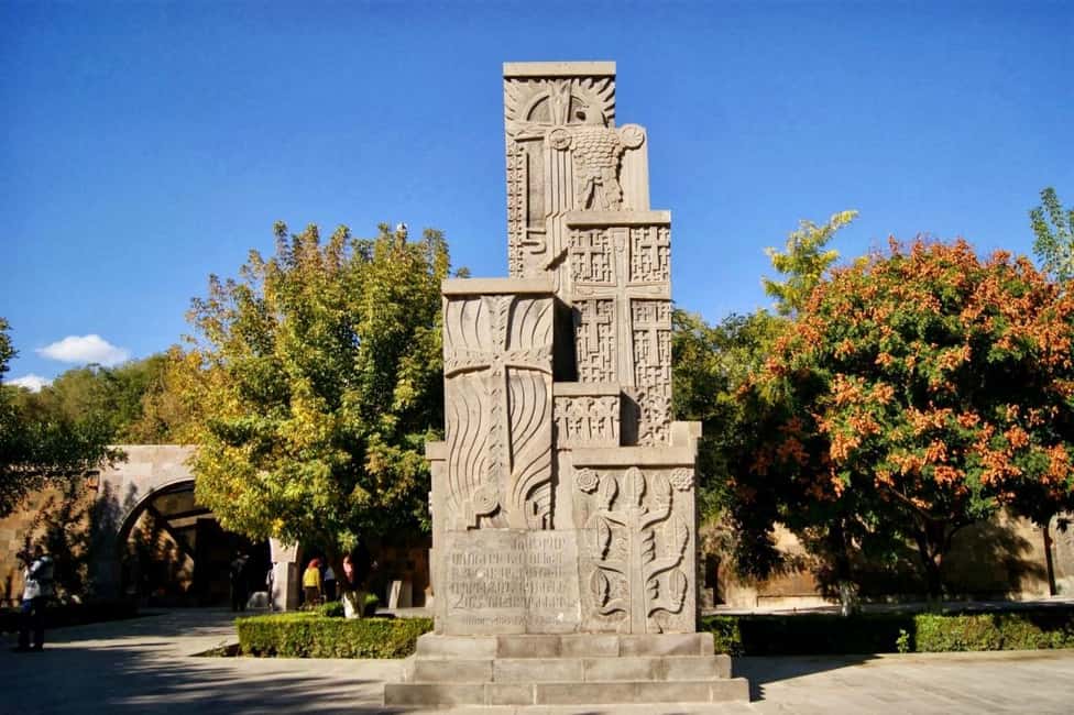From Yerevan: Private Day Trip to UNESCO Sites - Zvartnots Cathedral and its weathered ruins