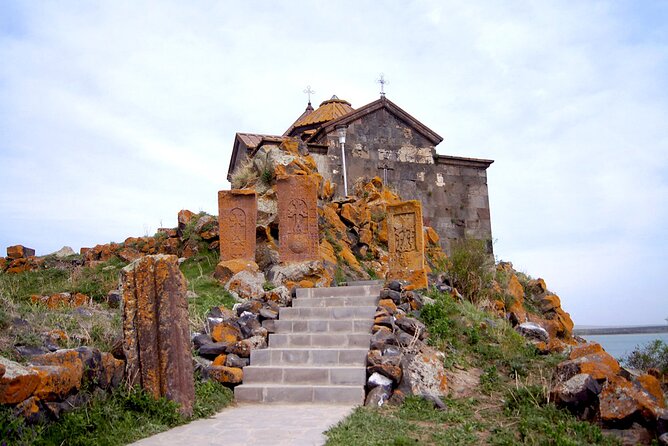 Group Tour: Lake Sevan, Hayravank, Noratus, Jermuk, winery - Wine tasting at Hin Areni Winery