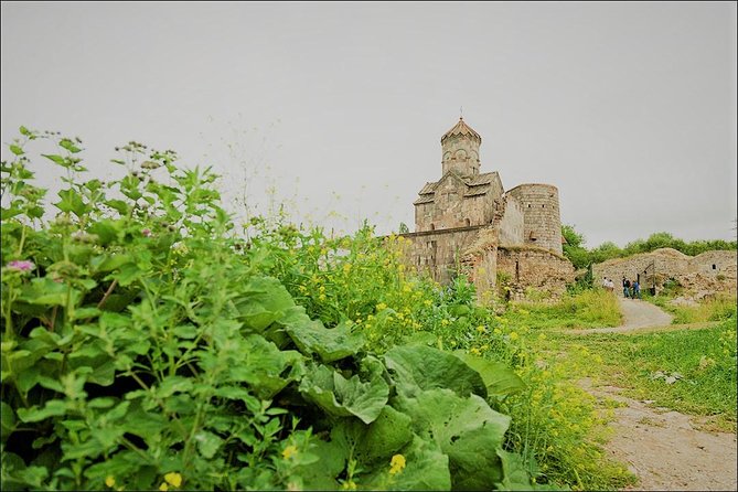 Group Tour: Shaki waterfall, Tatev monastery & ropeway, Hin Areni winery - The long drive and the real cost of a big group