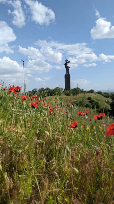 Gyumri: Private Guided Walking Tour By A Local Guide - Starting in Vardanants Square