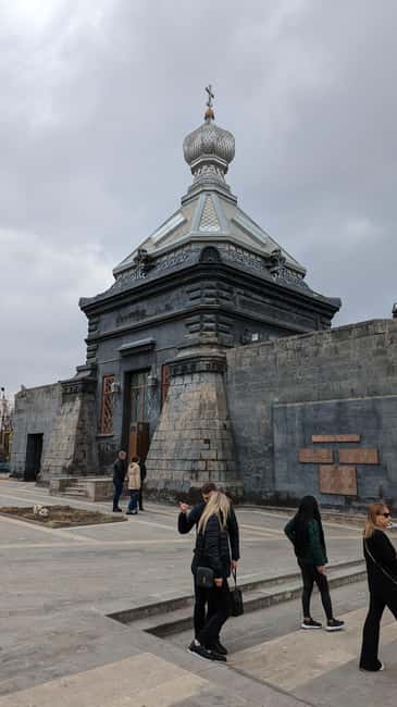 Gyumri: Private Guided Walking Tour By A Local Guide - Holy Saviour’s Church and the final stretch