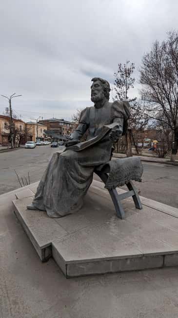 Gyumri: Private Guided Walking Tour By A Local Guide - Who should book this Gyumri walking tour?