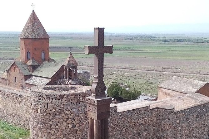 Jermuk(waterfall),Noravank,Wine degustation,Khor Virap - Who should book this private Armenia day tour?