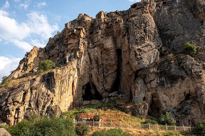 Khor Virap, Noravank & Birds' Cave Day Trip with Wine Tasting - Guides Make the Difference