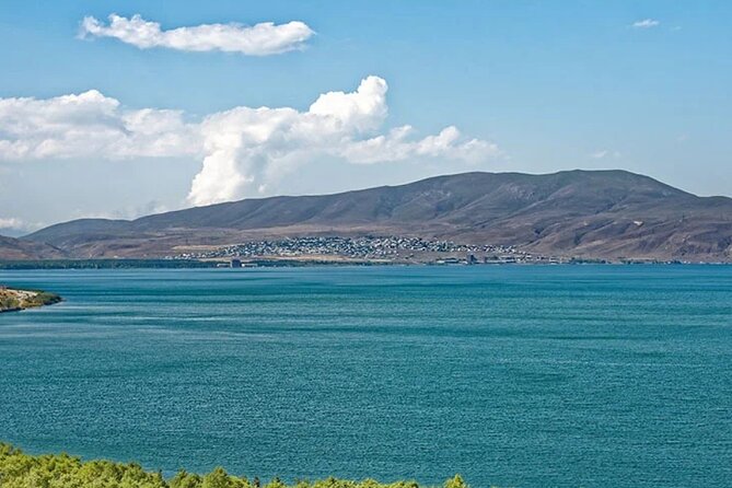 Lake Sevan, Hayravank, Noratus, Selim Pass, Jermuk, Areni - Sevanavank: stone churches above the peninsula
