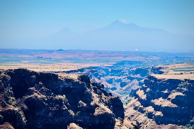 Mount Aragats,Amberd Fortress,Alphabet Monument, Saghmosavank - A guide-led experience with useful personal attention