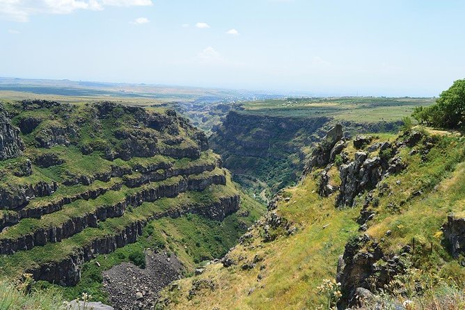 Mount Aragats, Amberd Fortress, Saghmosavank Monastery, Alphabet - private tour - Why this Mount Aragats route works so well