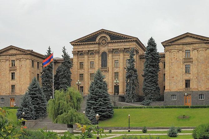Observing city tour in Yerevan - Private Transport, Pickup, and Group Size