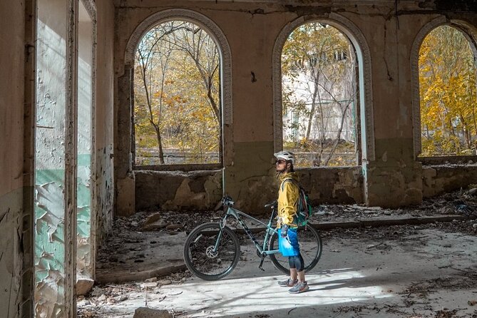 Photography tour in Yerevan (Yerevan city tour) - Victory Park and Mother Armenia