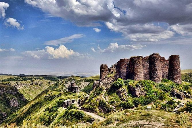 PRIVATE TOUR: Saghmosavank , Alphabet monument, Amberd fortress - Key points to know before you go