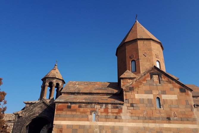 Private tour to Areni, Tatev cable car and Tatev monastery - Spandaryan Reservoir for Photos