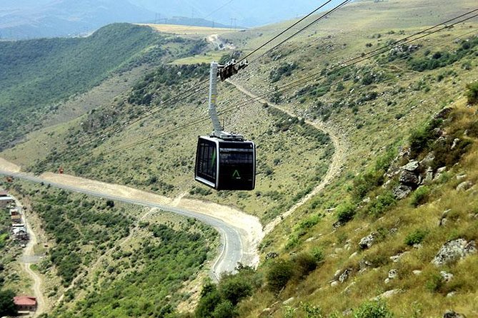 Private Tour to Areni winery, Tatev (ropeway), Khndzoresk (cave city) - Areni Winery and Armenian wine