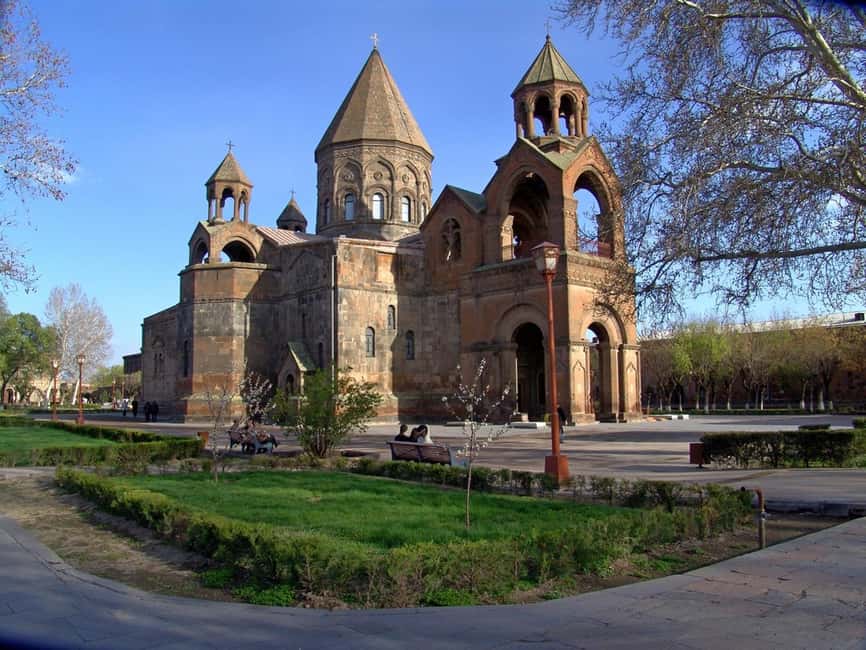 Private Tour to Garni, Geghard, Echmiadzin, & Zvartnots - What the Private Format Adds