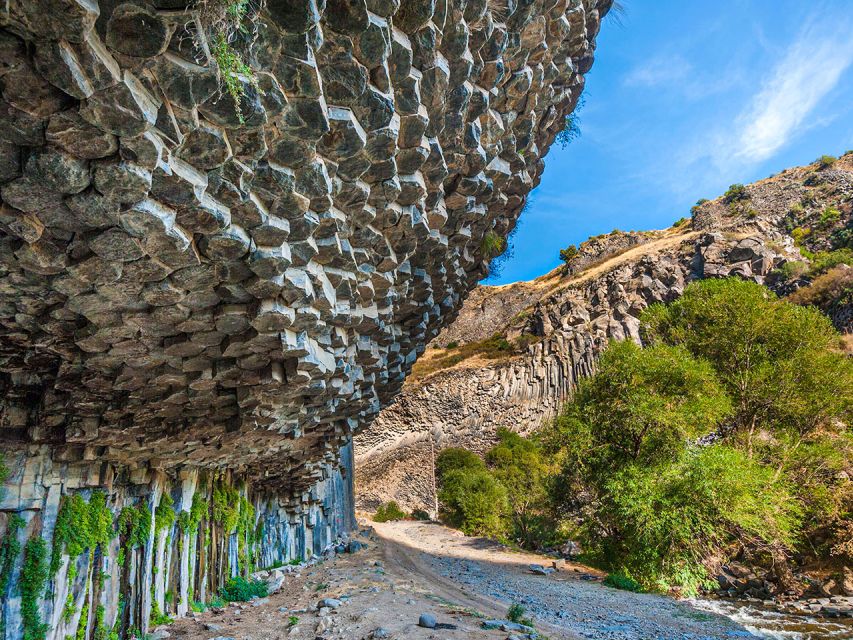 Private tour to Garni, Geghard, Symphony of Stones - Charents Arch and the Mount Ararat View
