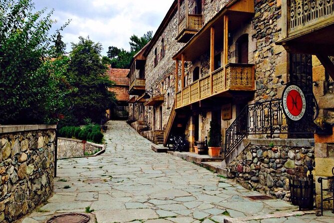 Private tour: Tsaghkadzor, Sevan lake, Dilijan town and Haghartsin monastery - The trip at a glance