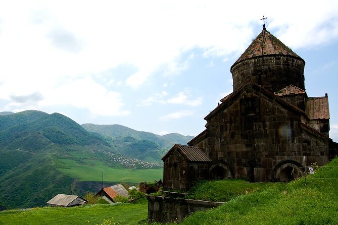 Private Tour: UNESCO listed Monasteries (Haghpat & Sanahin) - Haghpat: walls, views, and a later main church