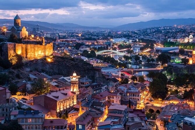 Private transfer from Yerevan to Tbilisi or Vice Versa - The road between two capitals