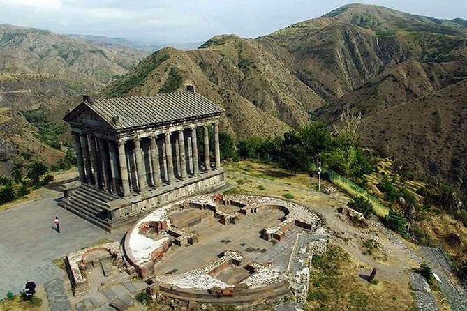 Symphony of Stones, Garni, Geghard, photo stop at Charents arch - Why this half-day route works so well from Yerevan