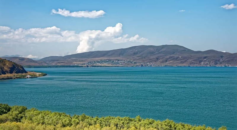 Tour Transfer to/from Tbilisi with Lake Sevan & Wine tasting - Key points to know before booking