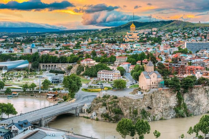 Transfer Yerevan-Tbilisi or Vice Versa - Comfort features that matter on a border crossing