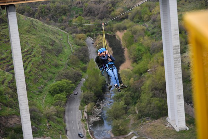 Try the fastest zipline in Armenia - Safety, staff, and comfort at the launch