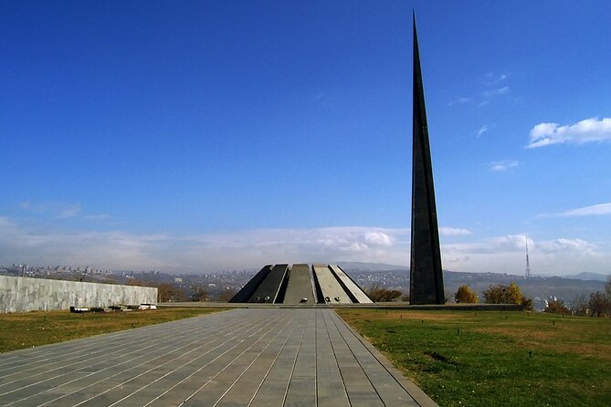 Tsitsernakaber-Hripsime-Echmiatsin-Noy brandy factory - Saint Hripsime Church and the seventh-century design