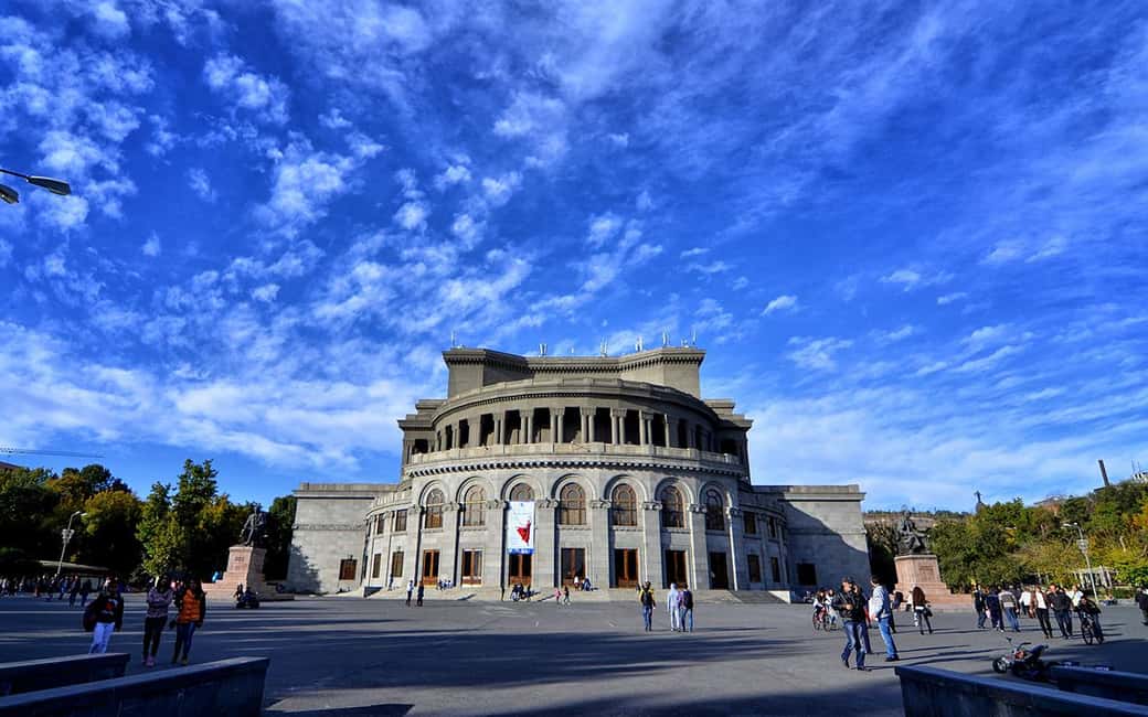 Walking City Tour in Yerevan with 10 yo Brandy & 5 Wines - Key points at a glance