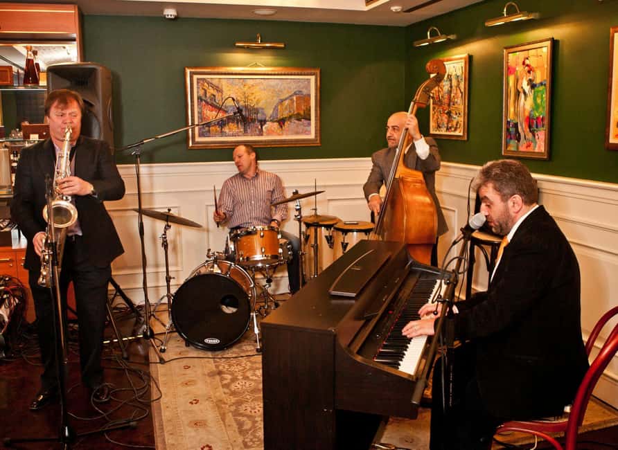 Wine, Jazz and Magic: A Night at Malkhaz Jazz Club - Key points at a glance